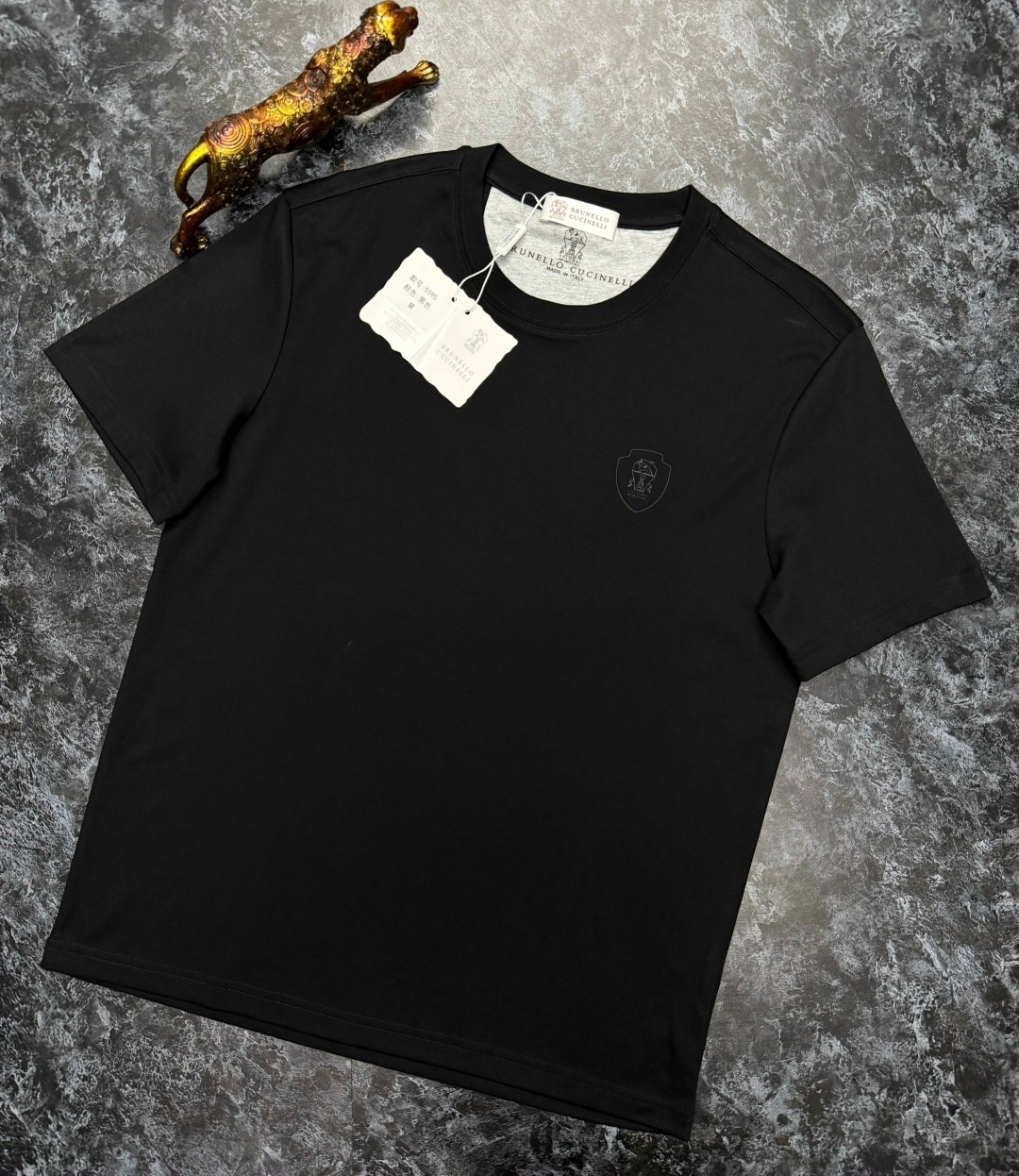 коричневая футболка,мужская футболка,футболки мужские брендовые,футболка,футболки для мужчин