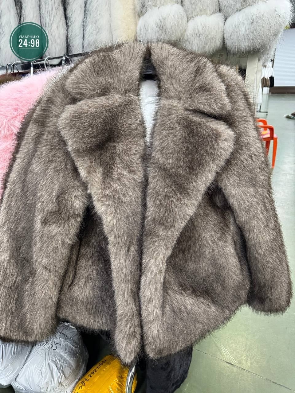 женская шуба,шуба женская из искусственного меха,шуба,шубка,меховая куртка