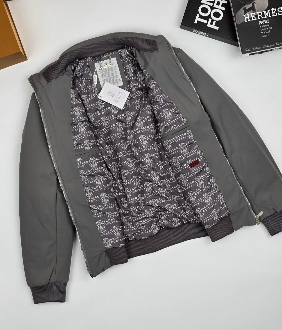 куртка,куртка демисезонная,куртка бомбер,мужская куртка,мужская куртка бомбер