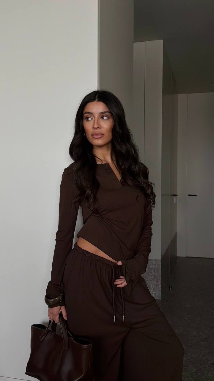 брючный костюм,трикотажные костюмы,летние брючные костюмы,широкие брюки,костюм женский с капри