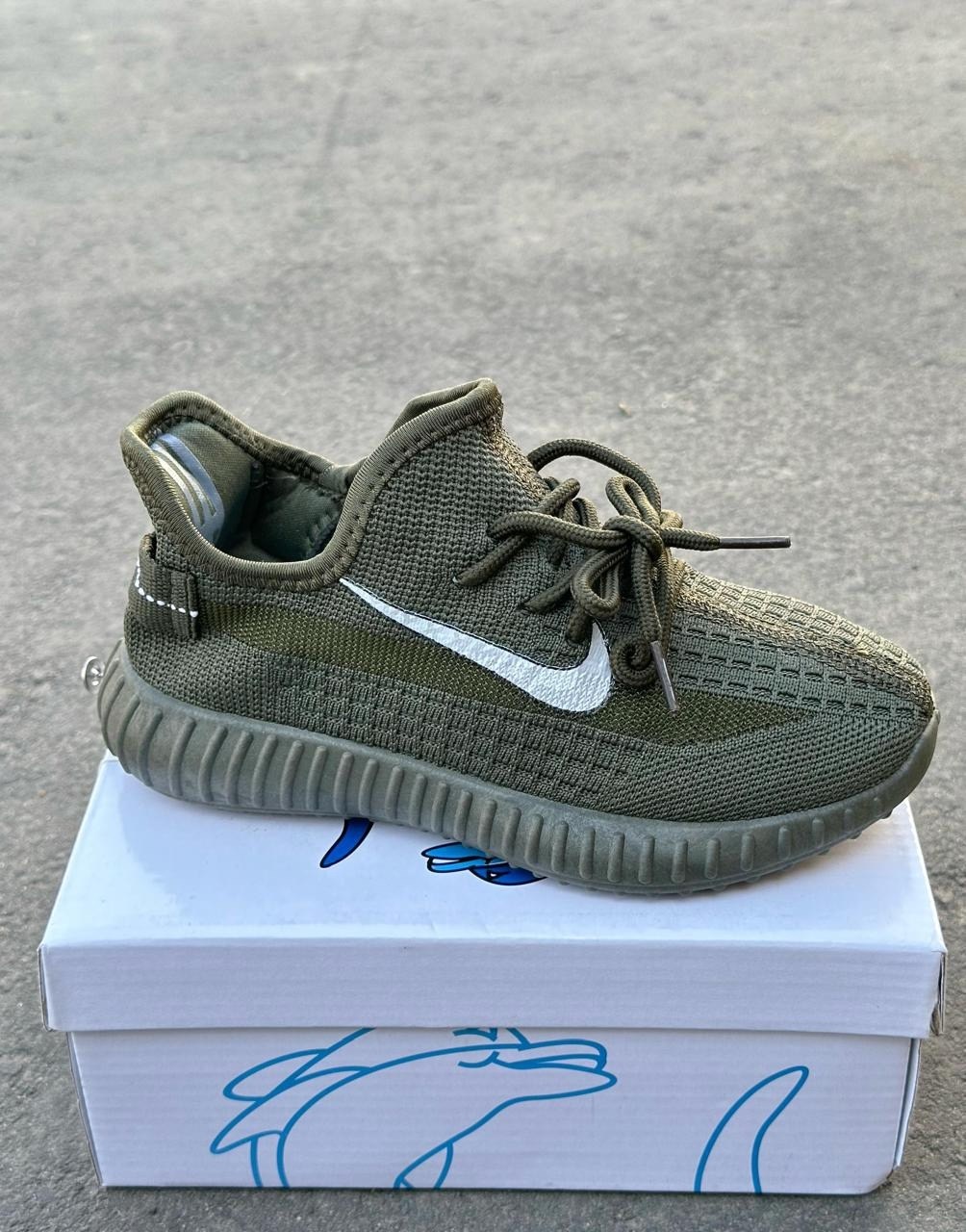 adidas yeezy boost 350 v2 sand taupe,кроссовки,,кроссовки изи детские,adidas yeezy boost 350 brown