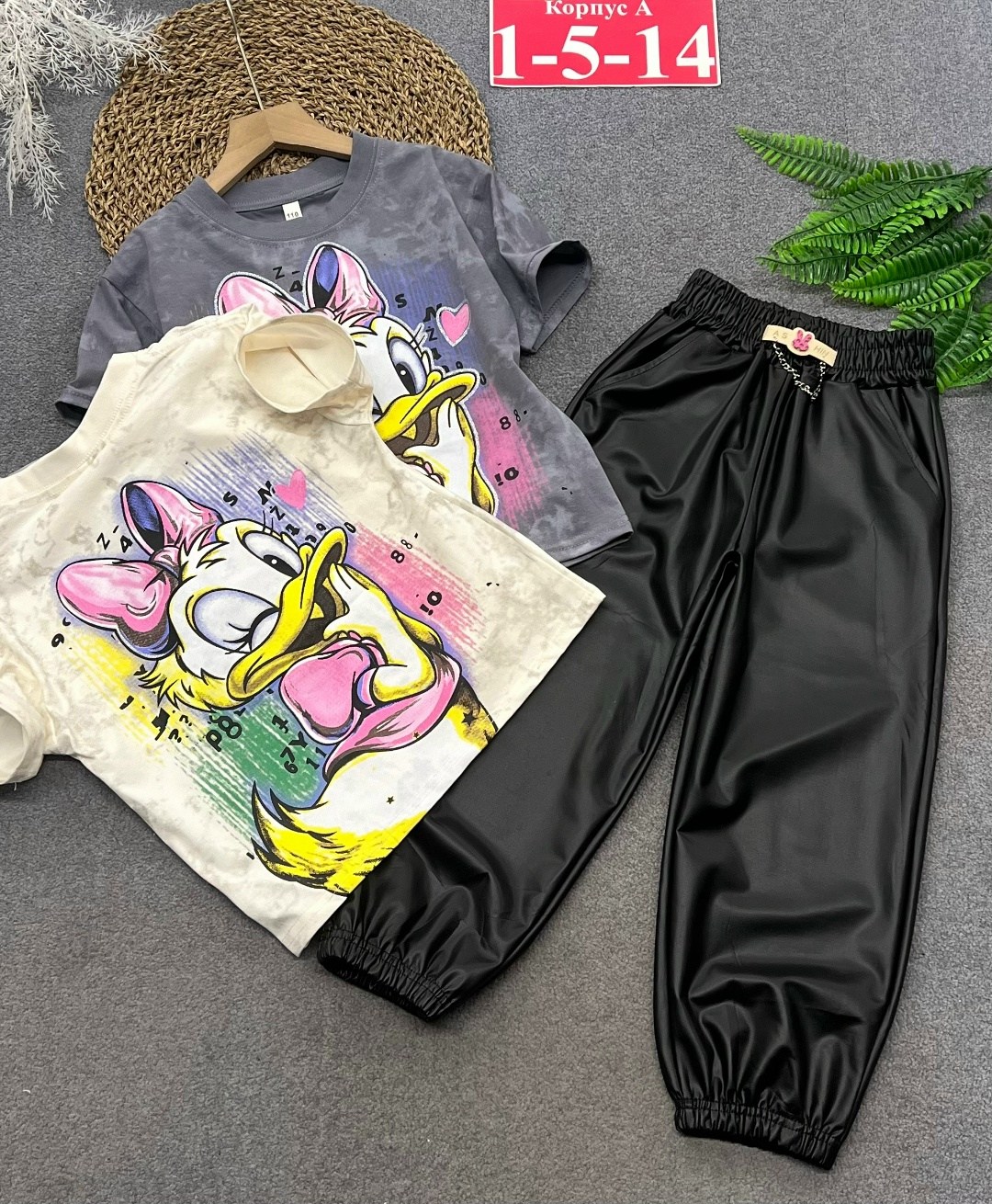 подростковые кожаные штаны,детские кожаные брюки,кожаные штаны для девочек,брюки для девочек,брюки детские подростковые кожаные джоггеры