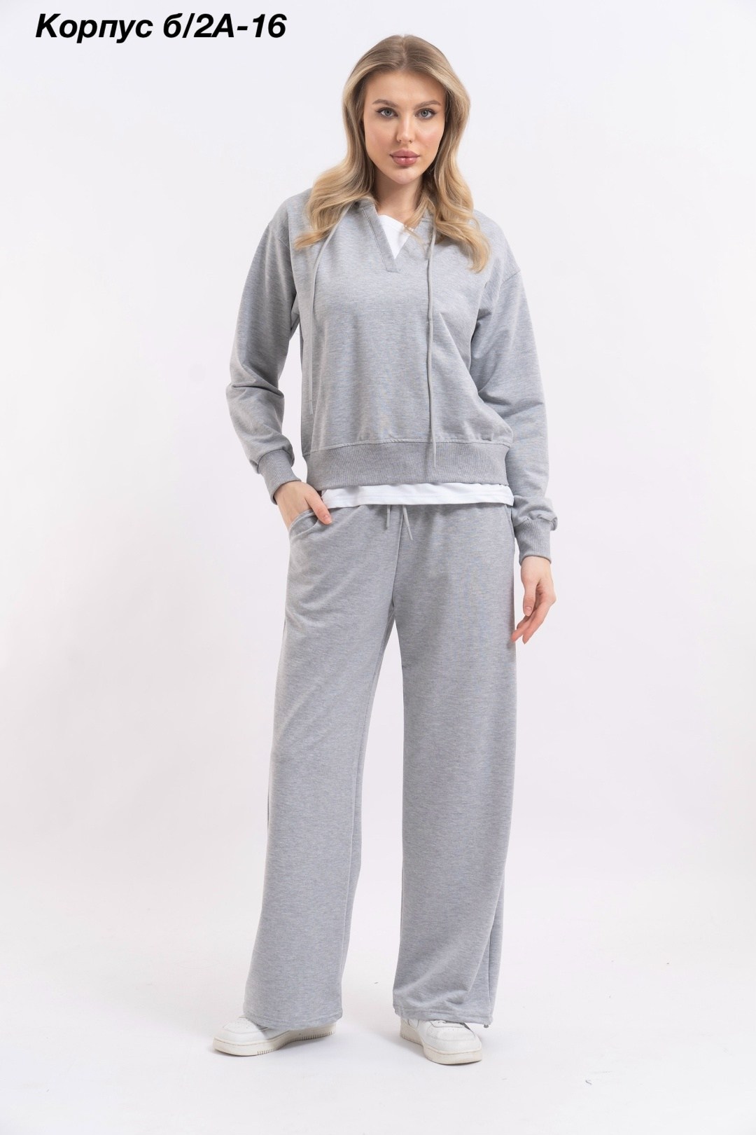 костюм женский,трикотажные костюмы,женские спортивные костюмы,спортивные костюмы,костюм с брюками