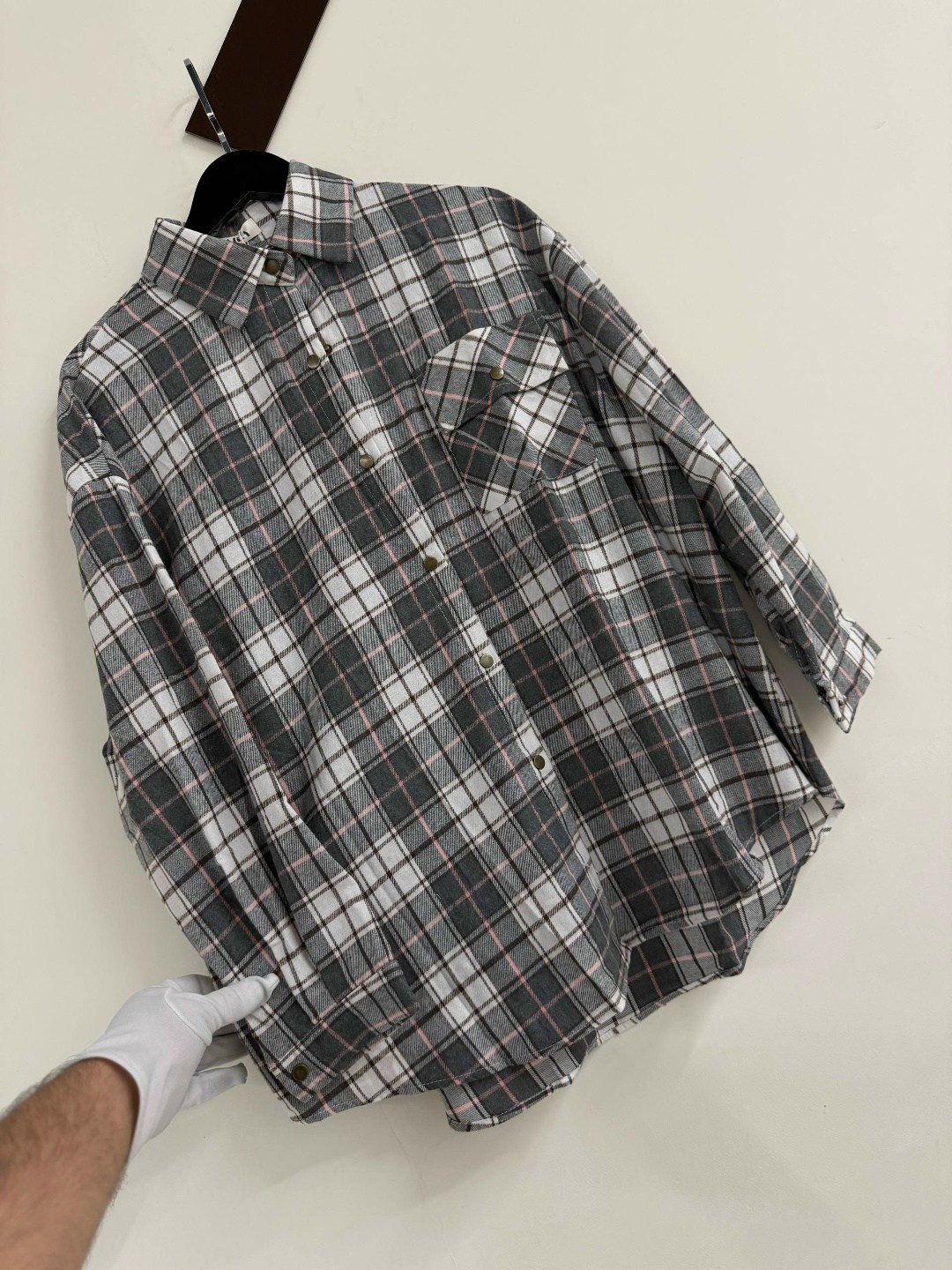 женская рубашка в клетку,клетчатая рубашка,женская клетчатая рубашка,рубашка в клетку оверсайз женская,рубашка в клетку