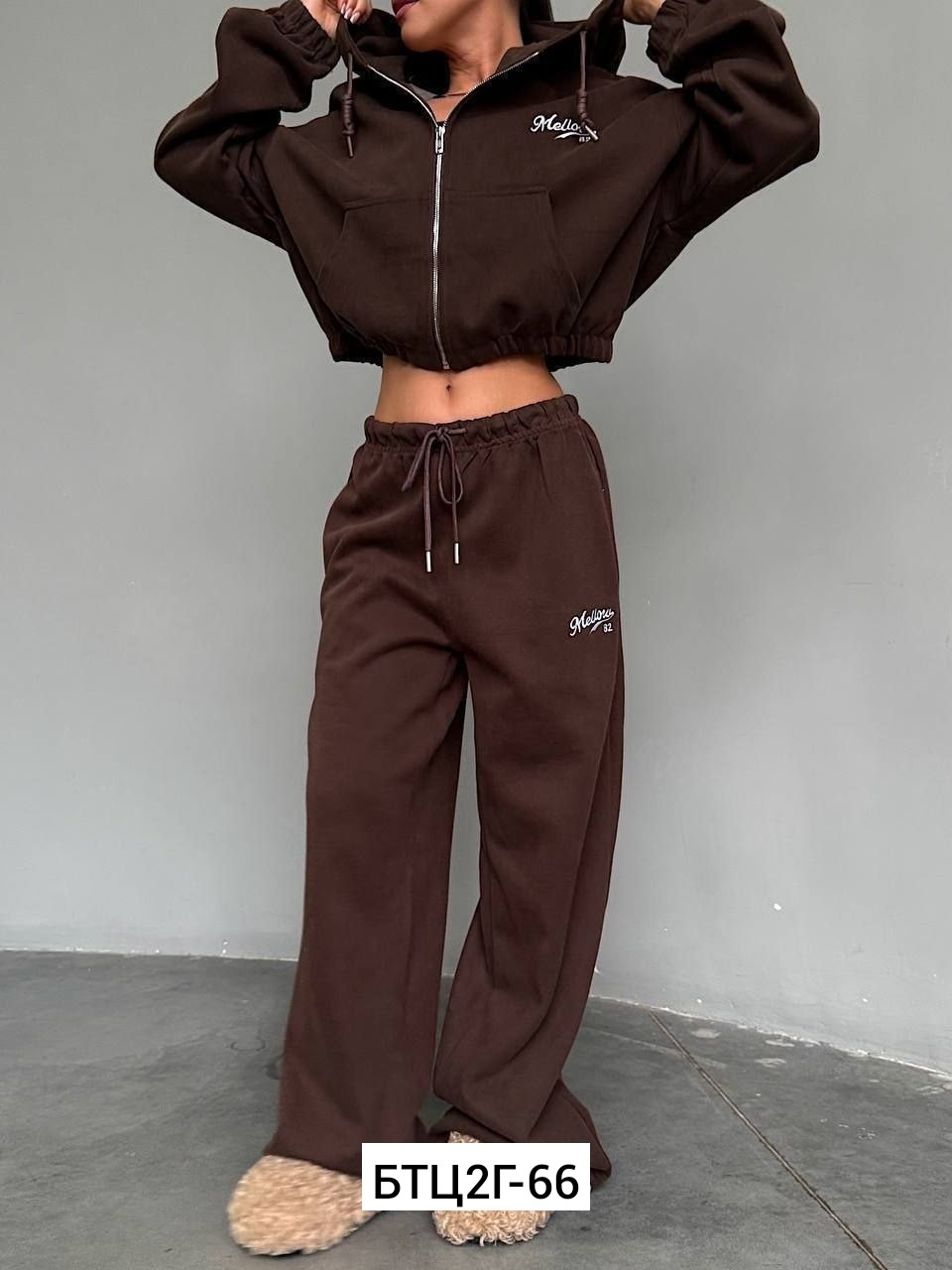 женский спортивный костюм,спортивный костюм,женский спортивный костюм на флисе,костюм спортивный mai,костюм с брюками