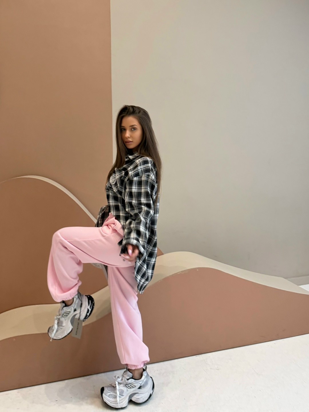 рубашка в клетку женская,женская рубашка в клетку оверсайз,рубашка клетка,рубашка клетчатая черная oversize gup,рубашка в клетку оверсайз