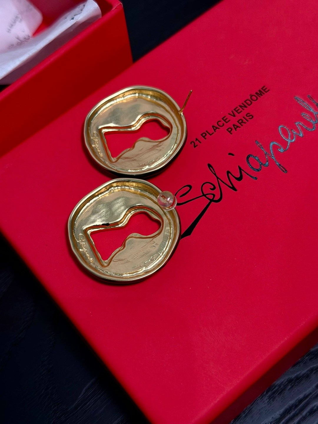 серьги yves saint laurent,брендовые серьги,модные серьги,серьги украшения,серьги для женщин