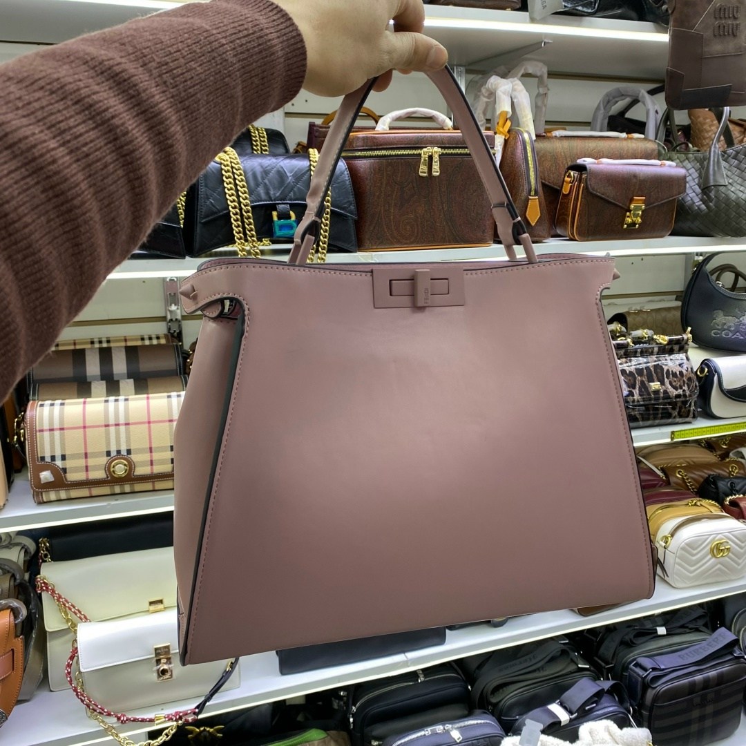 сумка fendi,сумка фенди,сумка фенди бежевая,женская сумка fendi,сумка фенди коричневая