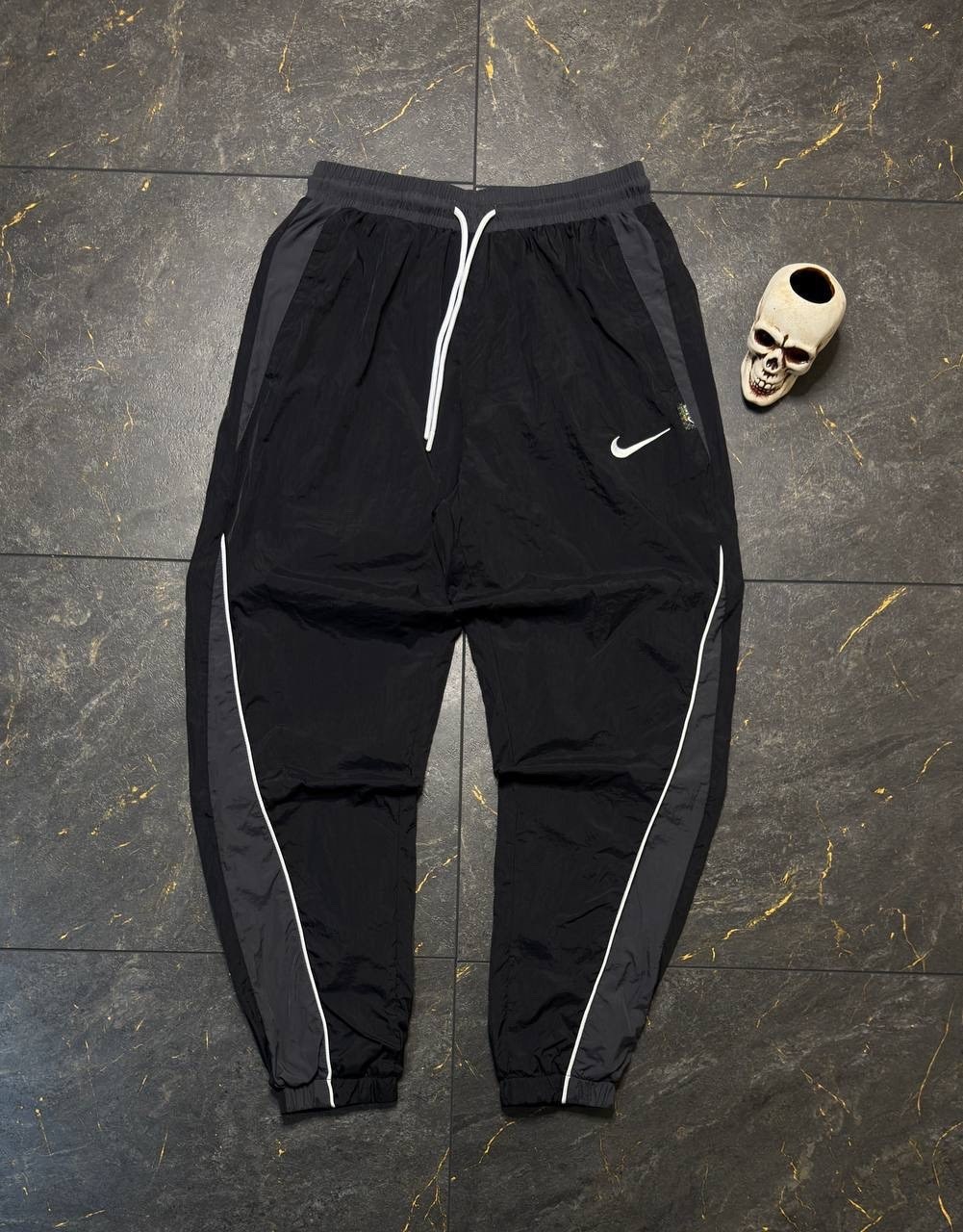 штаны nike мужские спортивные,спортивные штаны nike,мужские брюки nike,штаны nike,брюки мужские спортивные