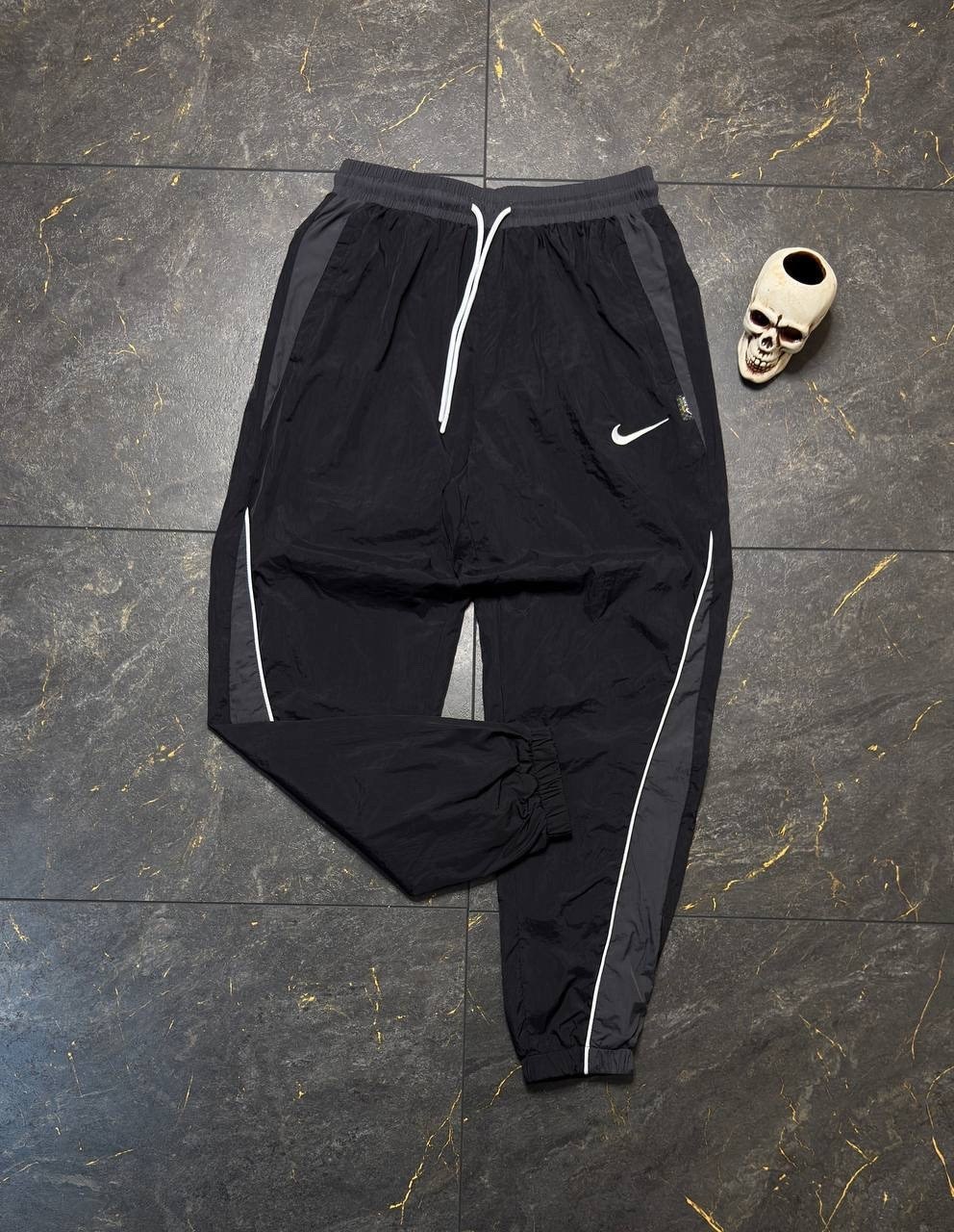 штаны nike мужские спортивные,спортивные штаны nike,мужские брюки nike,штаны nike,брюки мужские спортивные