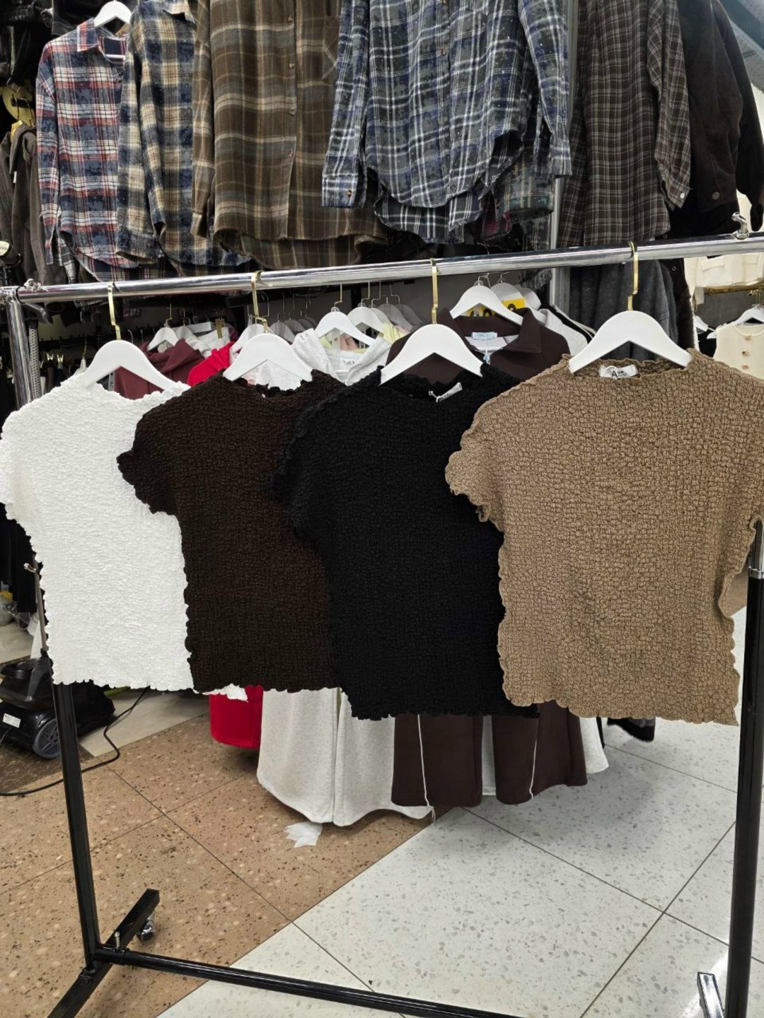 жилет детский,вязаные вещи,кофточка,жилет для девочек