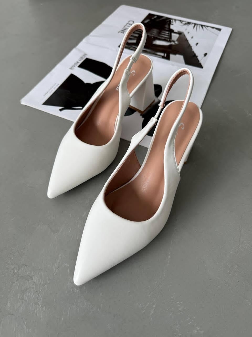 женские босоножки,,босоножки,босоножки с ремешками,valentino туфли