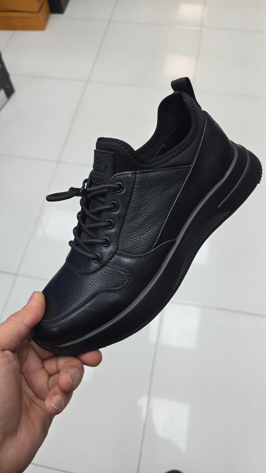 ,кроссовки черные,мужская  кроссовки,кроссовки пьер карден мужские,мужская