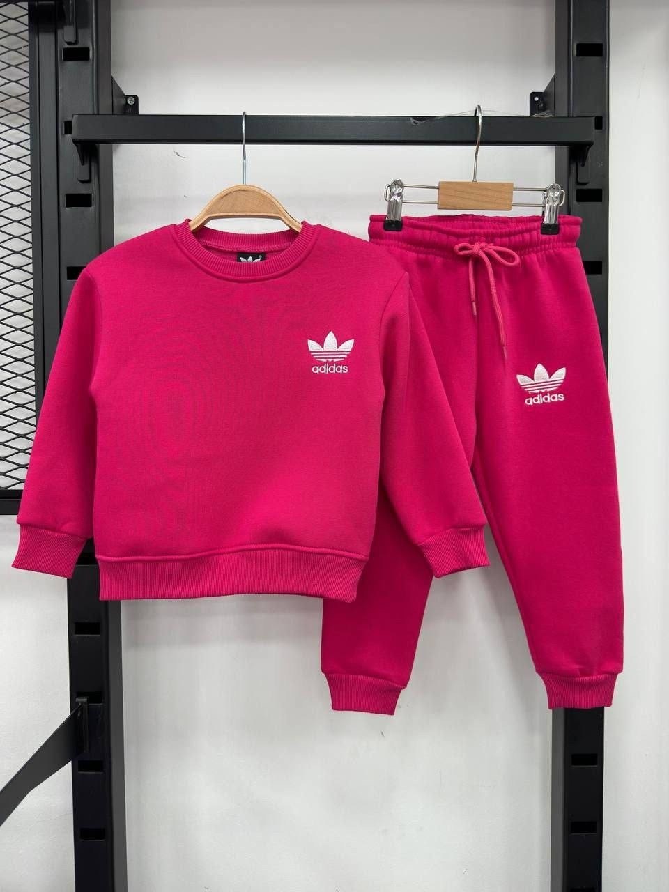 детский спортивный костюм adidas,детский спортивный костюм adidas originals,спортивный костюм adidas originals,спортивные костюмы для девочек,спортивный костюм детский