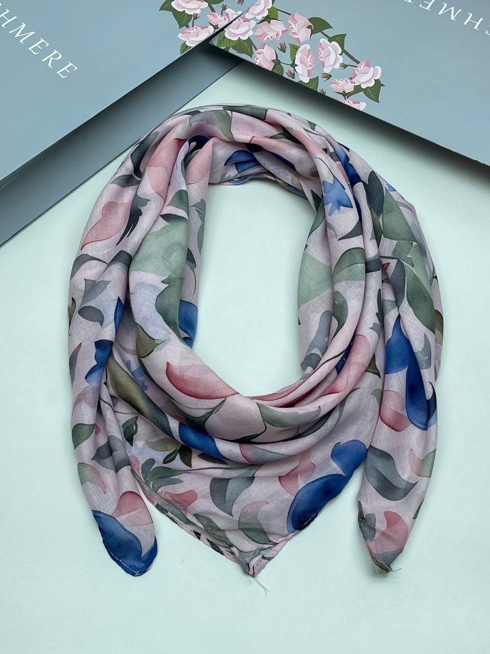 шарфы и платки,платки женские,платки стильные,платки,шарф платок женский