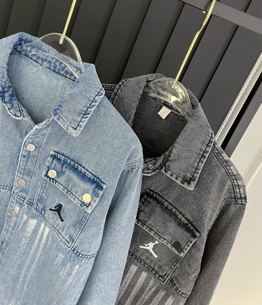 мужская джинсовая куртка,джинсовая куртка,свободная джинсовая куртка,модные джинсовые куртки,классическая джинсовая куртка