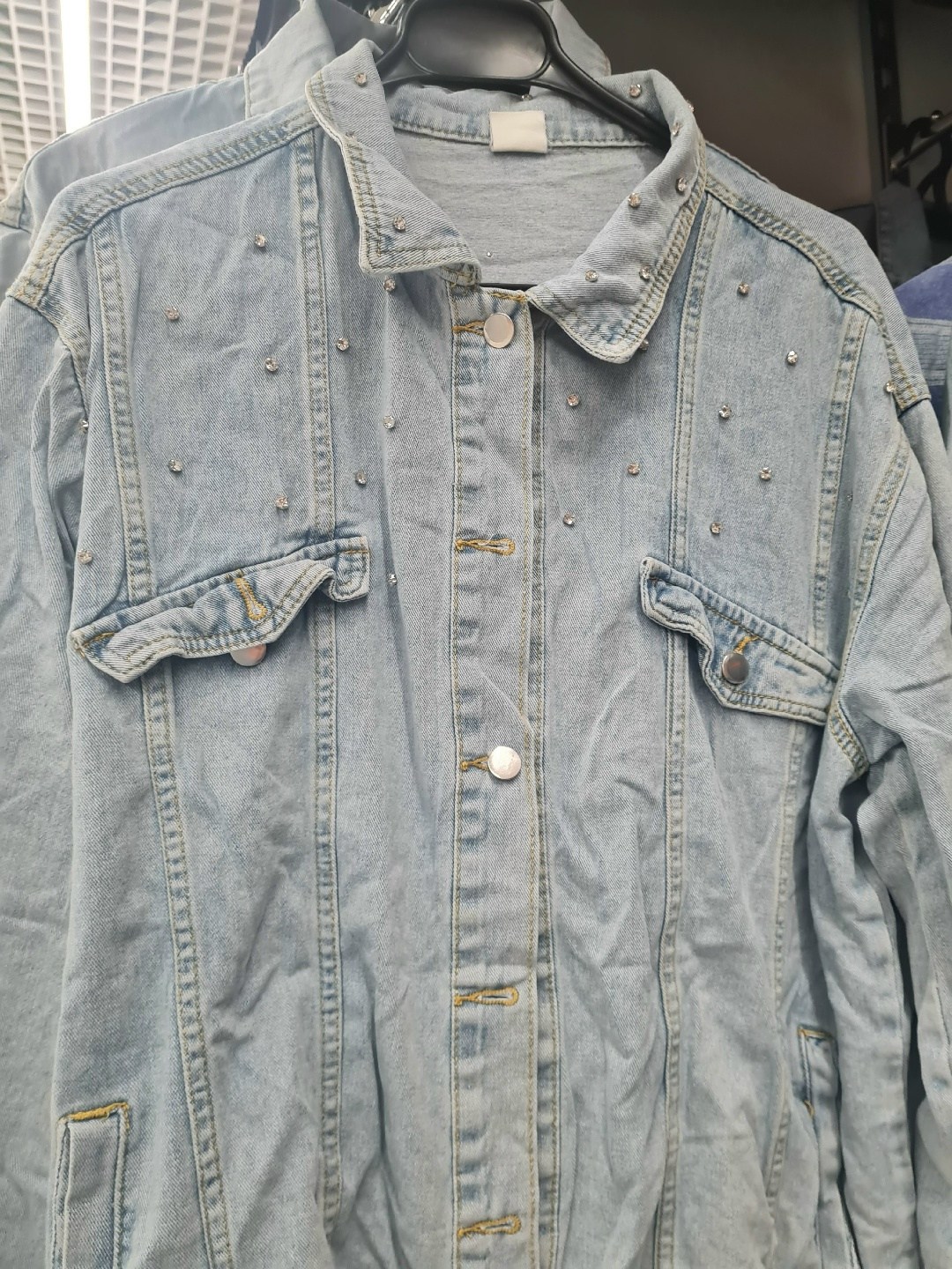 джинсовая куртка,джинсы женские,образ с джинсовкой,джинсах,голубые джинсы