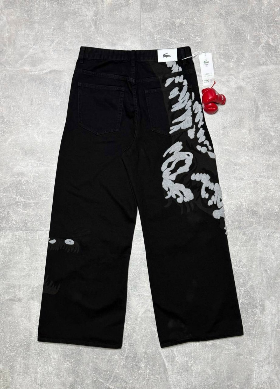 джинсы lacoste с крокодилом широкие,джинсы лакоста широкие мужские,джинсы lacoste из новой коллекции,джинсы lacoste с крокодилом dime,джинсы с крокодилом dime