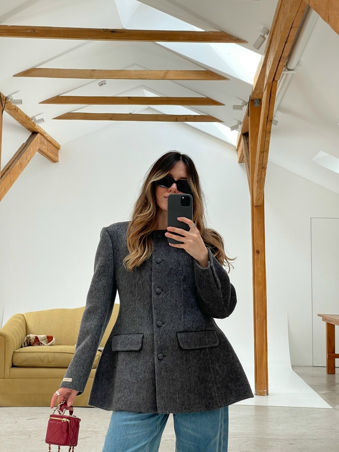 мода стиль,повседневный стиль,образ с пальто,одежда стильная