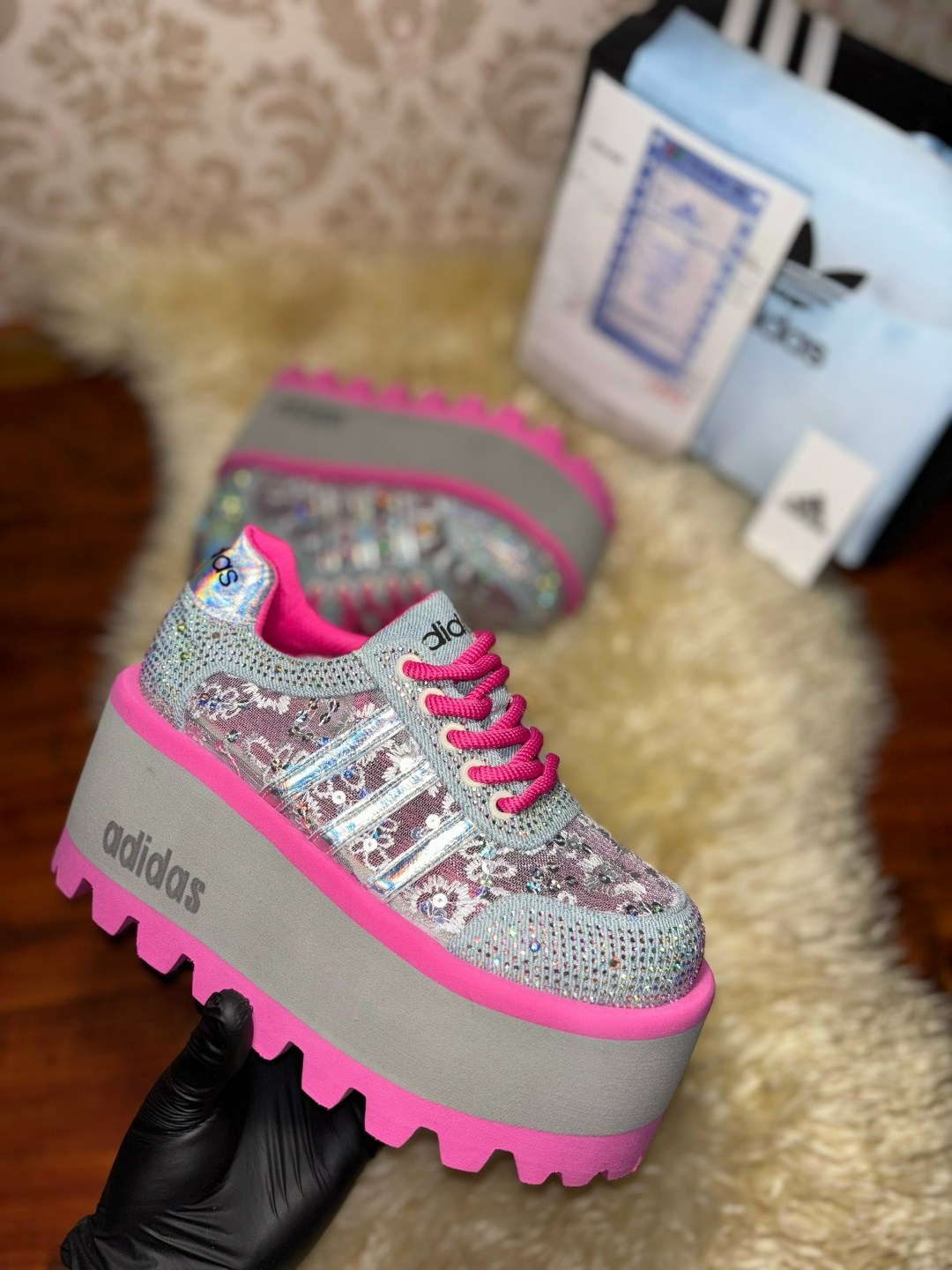 ,женские кроссовки,платформа ,кроссовки платформа,модная