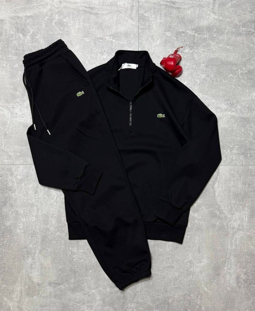 спортивный костюм lacoste,спортивный костюм от фирмы lacoste,спортивный костюм мужской,lacoste grey sweatsuit,спортивный костюм