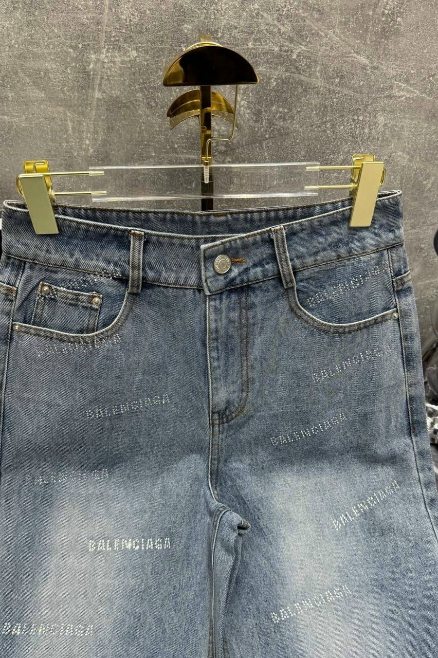 женские джинсы,модные джинсы,стильные джинсы,джинсы,джинсовые брюки