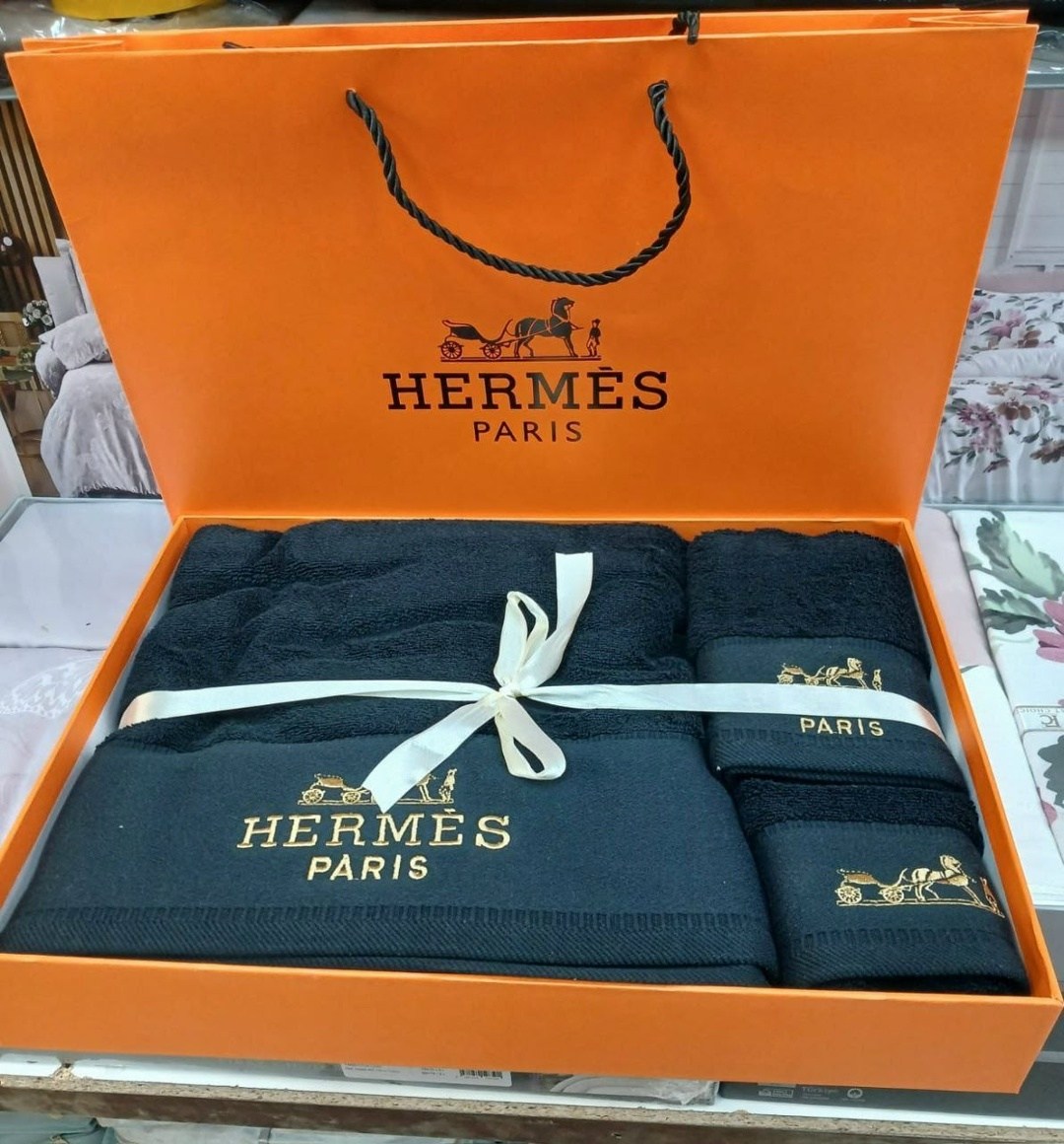 полотенца hermes,подарочный набор полотенец hermes,подарочный комплект полотенец hermes,полотенца hermes в подарочной коробке,набор полотенец hermes в коробке