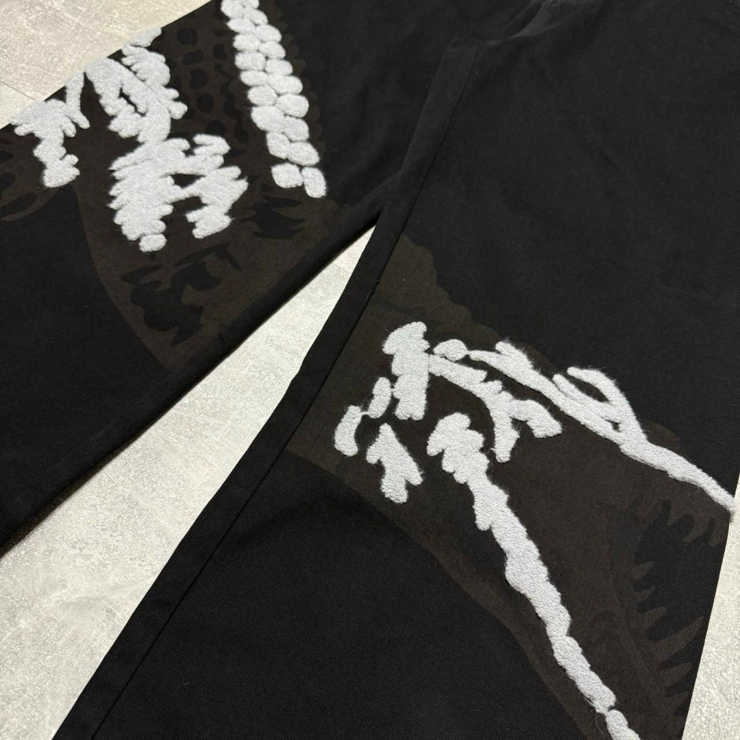 джинсы lacoste с крокодилом широкие,джинсы лакоста широкие мужские,джинсы lacoste из новой коллекции,джинсы lacoste с крокодилом dime,джинсы с крокодилом dime