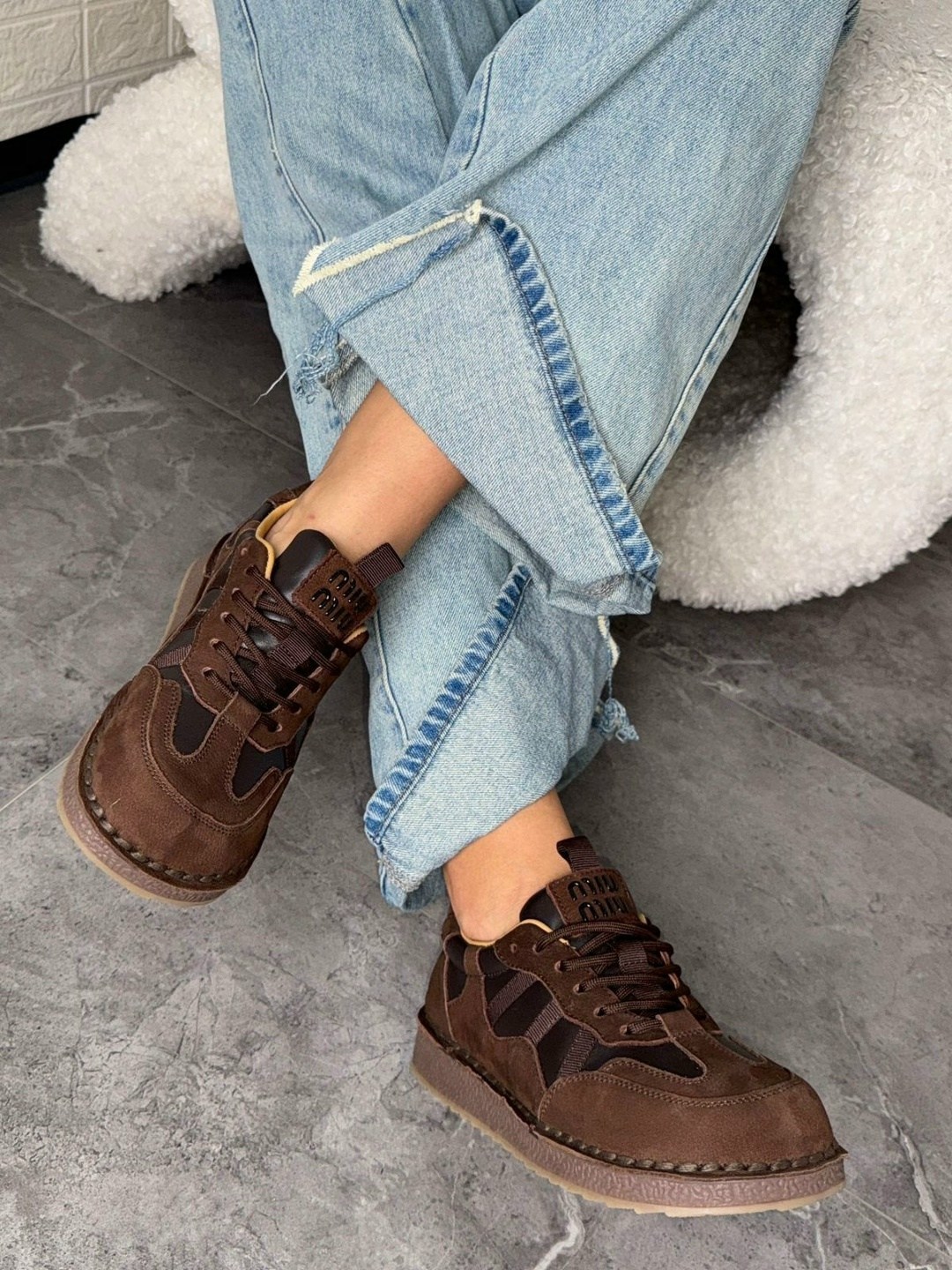 ,кроссовки женскиe,черные кроссовки,женская ,кроссовки стильные