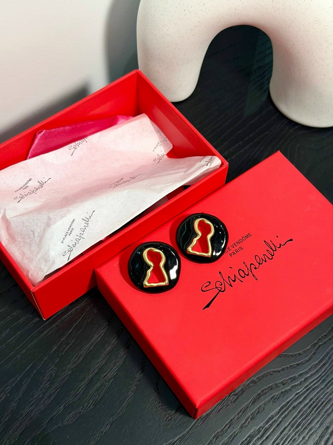 серьги yves saint laurent,брендовые серьги,модные серьги,серьги украшения,серьги для женщин