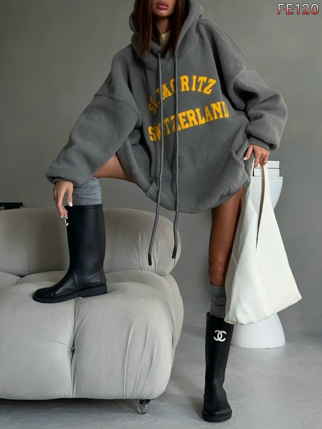 резиновые сапоги шанель,резиновые сапоги chanel,сапоги chanel,резиновые сапоги,модные сапоги