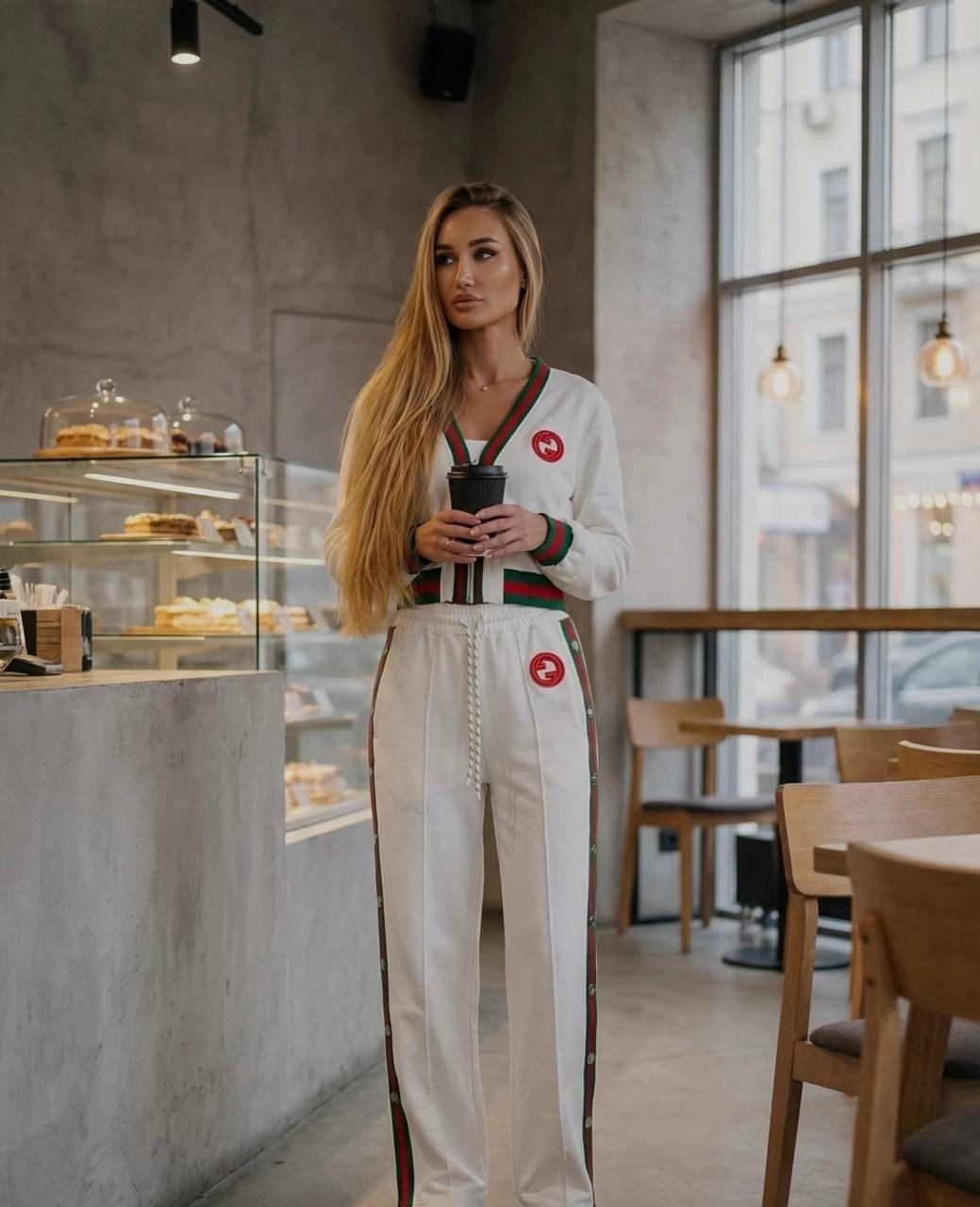 спортивный костюм gucci женский,костюм женский спортивный,костюм с лампасами,спортивный костюм,костюм двойка гуччи