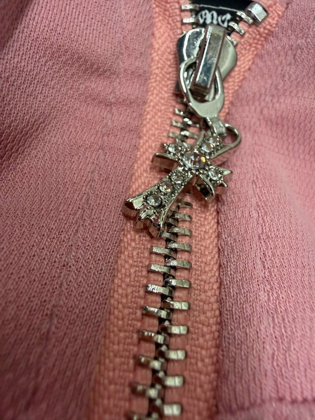 женские спортивные костюмы,стильные спортивные костюмы,спортивный костюм брендовый,велюровые костюмы,костюм спортивный