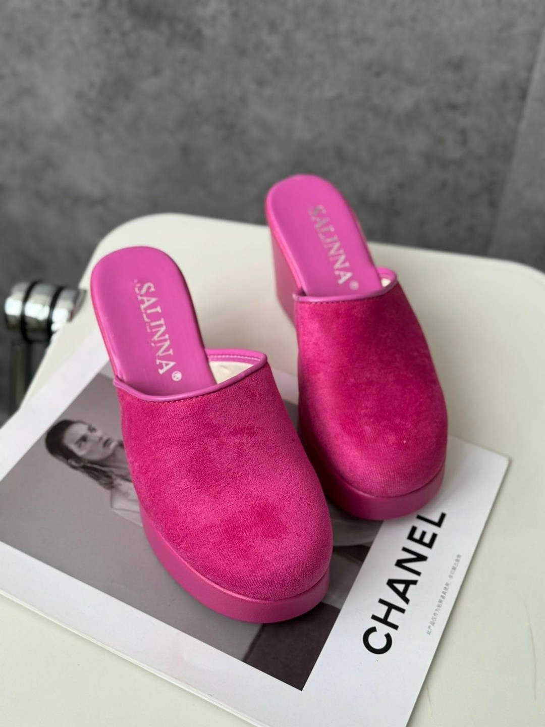 ,женские шлепанцы на платформе,женские шлепанцы,шлепки на платформе, на платформе