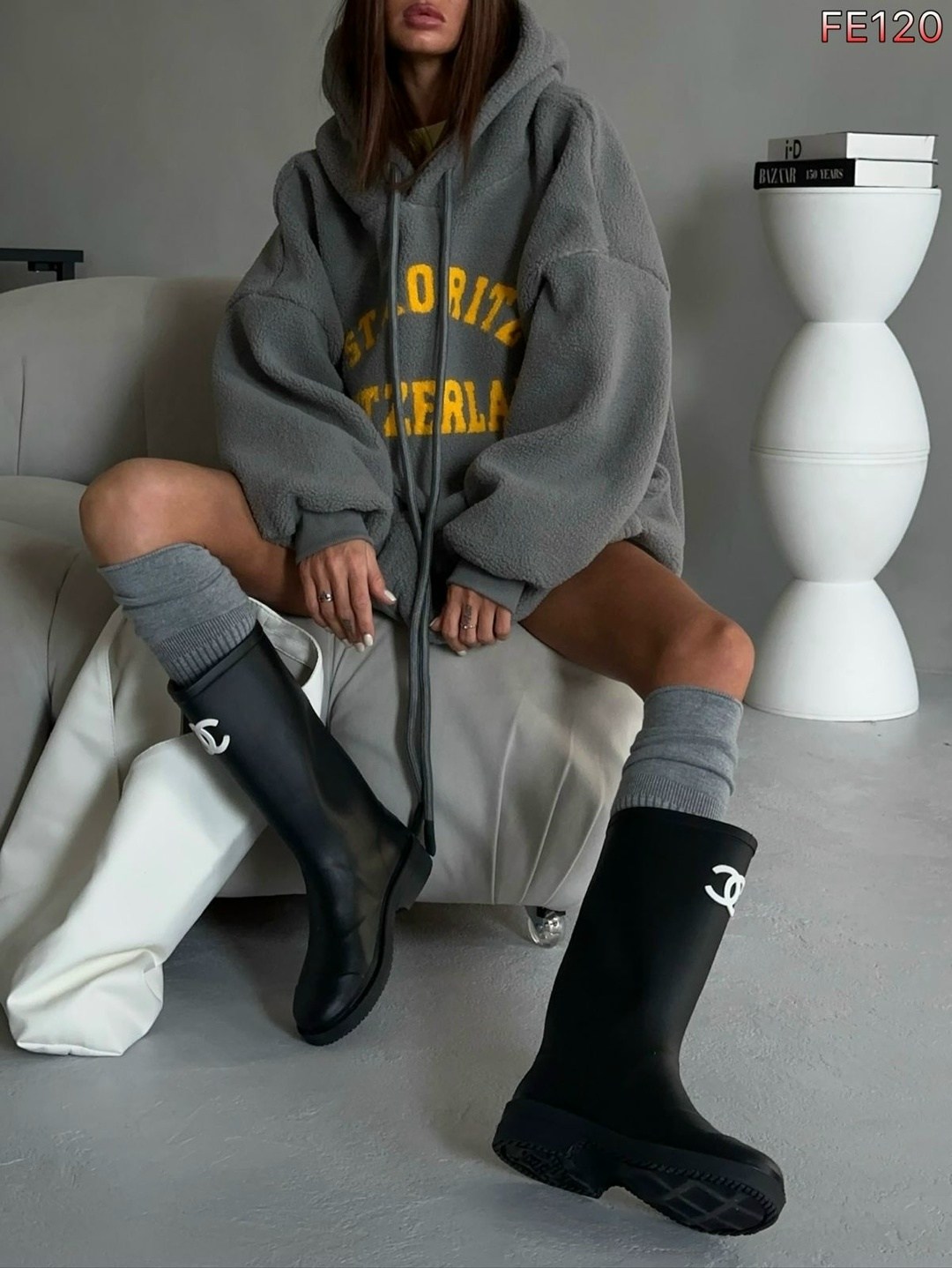 резиновые сапоги шанель,резиновые сапоги chanel,сапоги chanel,резиновые сапоги,модные сапоги