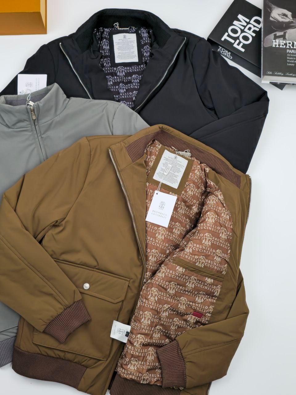 куртка,куртка демисезонная,куртка бомбер,мужская куртка,мужская куртка бомбер