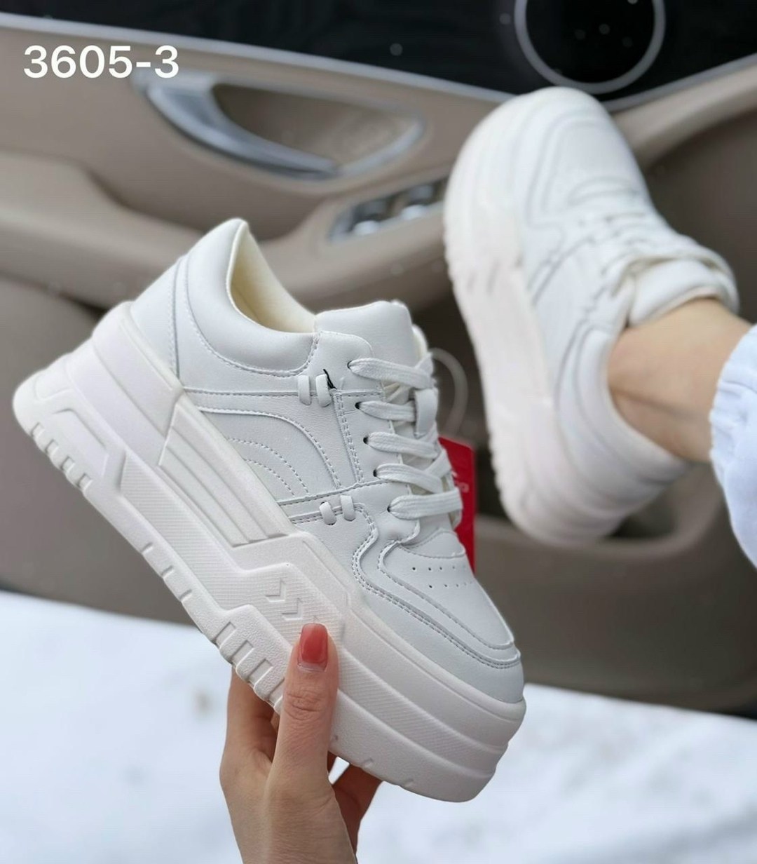 кроссовки женские,кроссовки белые,белые кроссовки женские на высокой подошве,белые кроссовки женские модные,белые женские кроссовки