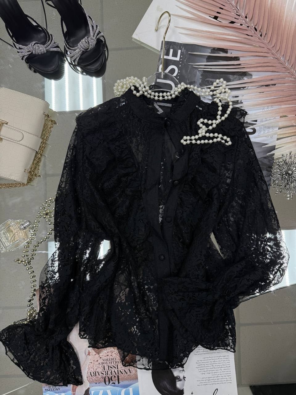 женская кружевная рубашка-блузка из гипюра,блузка кружевная,рубашка кружевная,женская кружевная рубашка,красная кружевная рубашка