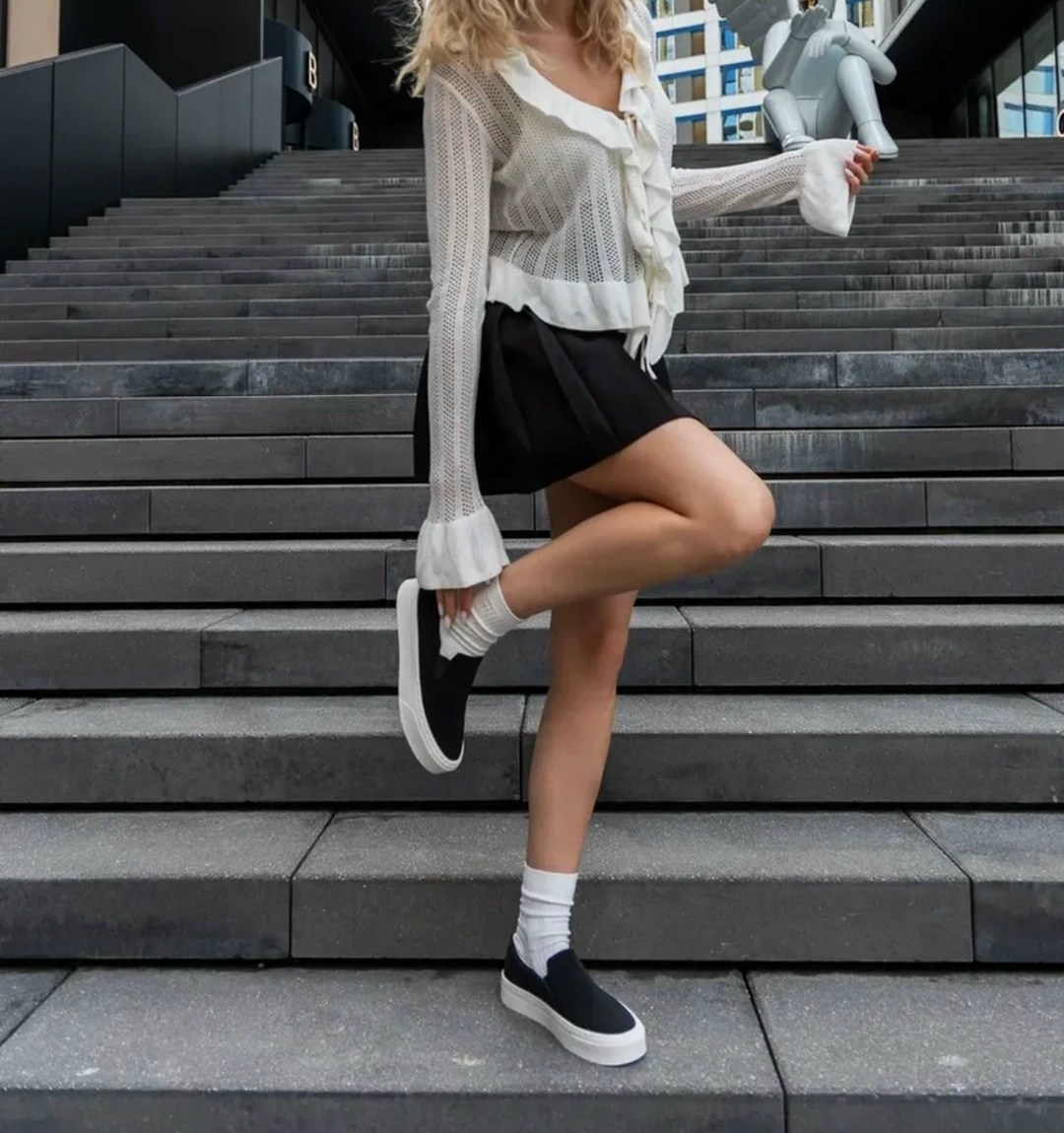 женские слипоны,,слипоны женские на платформе,слипоны женские на высокой платформе,слипоны черные