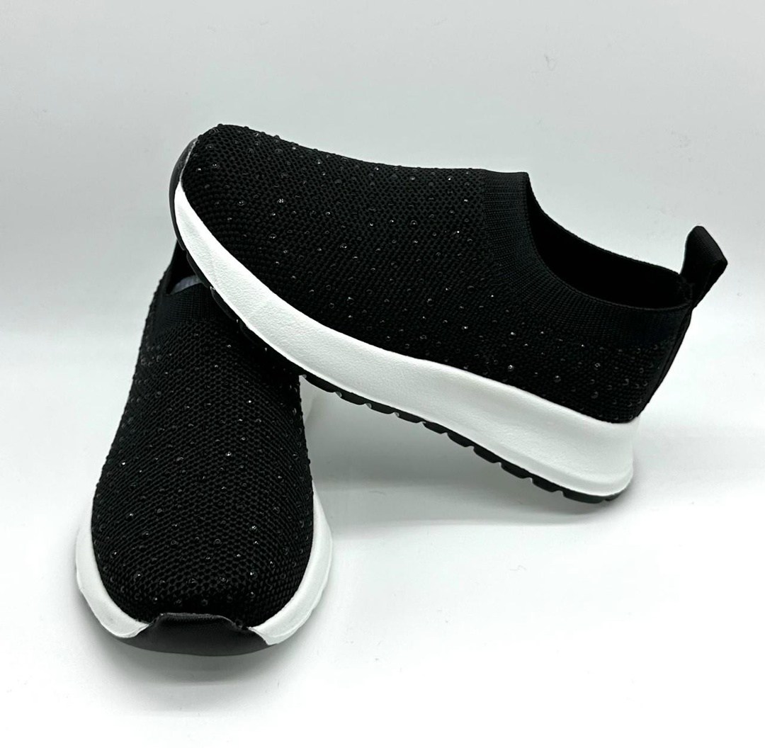 ,кроссовки женскиe,в ,слипоны женские,вязаные кроссовки