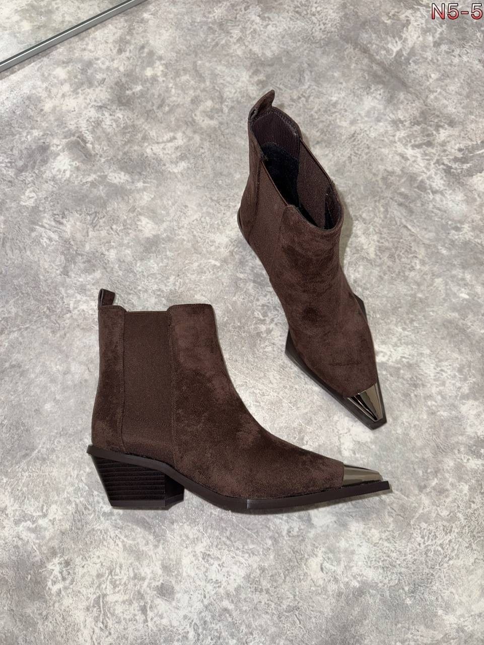 ,женские ботильоны с узким носом на небольшом каблуке,ботинки челси с металлическим носком женские,стильные ботильоны,сапоги казаки женские