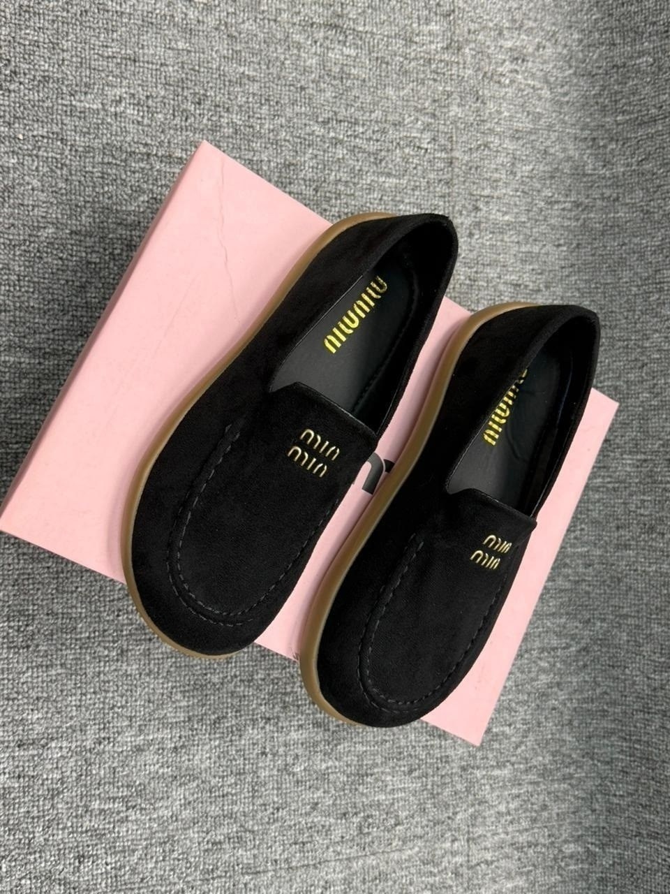 ,лоферы miu miu,модные лоферы,туфли женские miu miu, женская