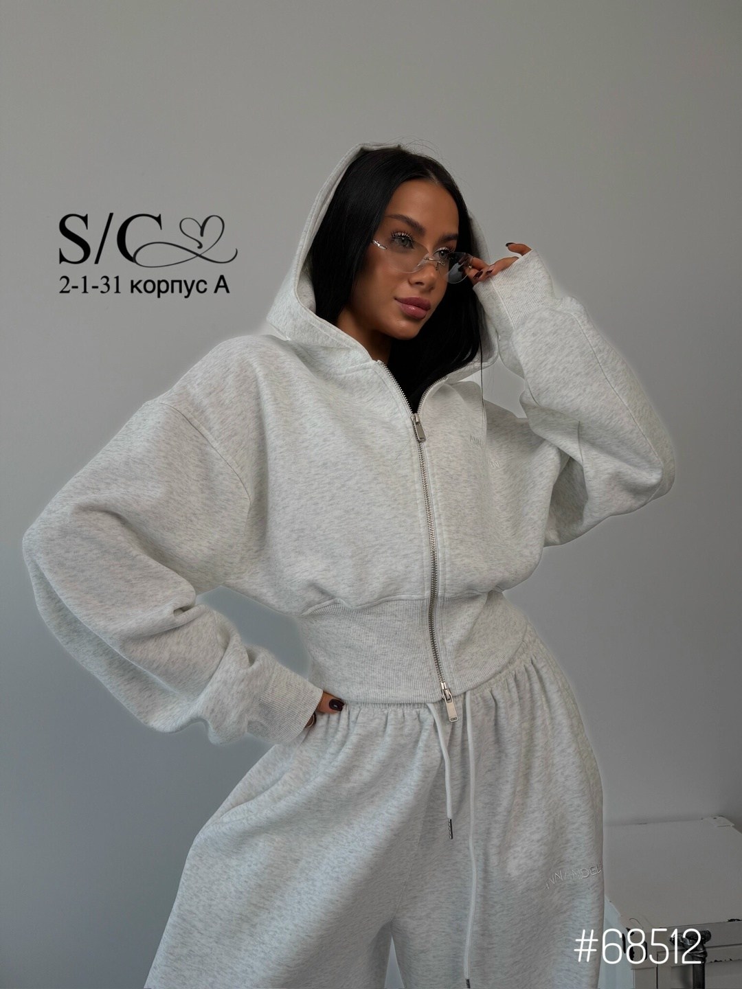 костюмчик,спортивный костюм,женский спортивный костюм,костюм двойка толстовка и брюки,стильные костюмы на флисе