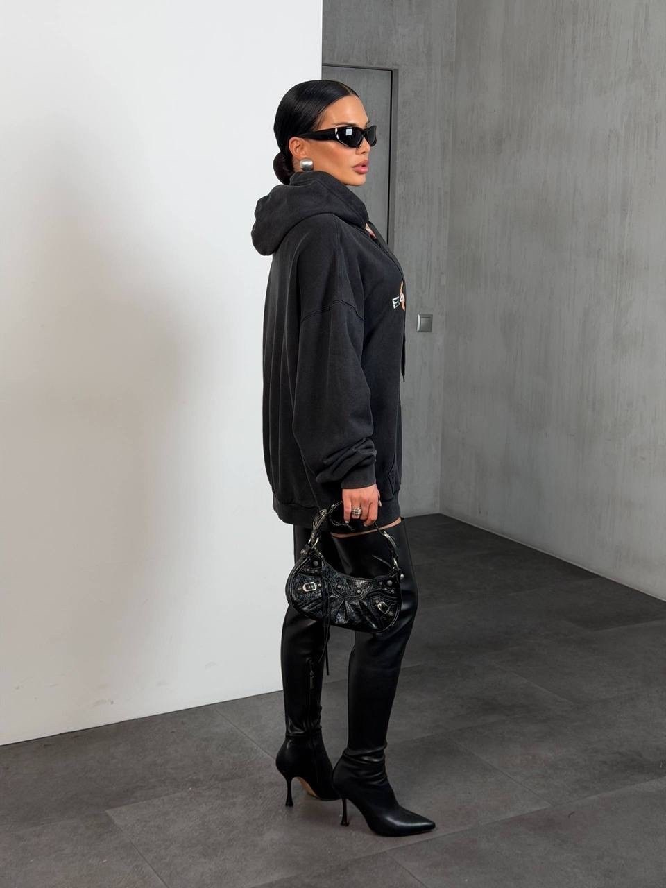 худи оверсайз,женские худи оверсайз,стильное худи,свитшот женская,толстовка