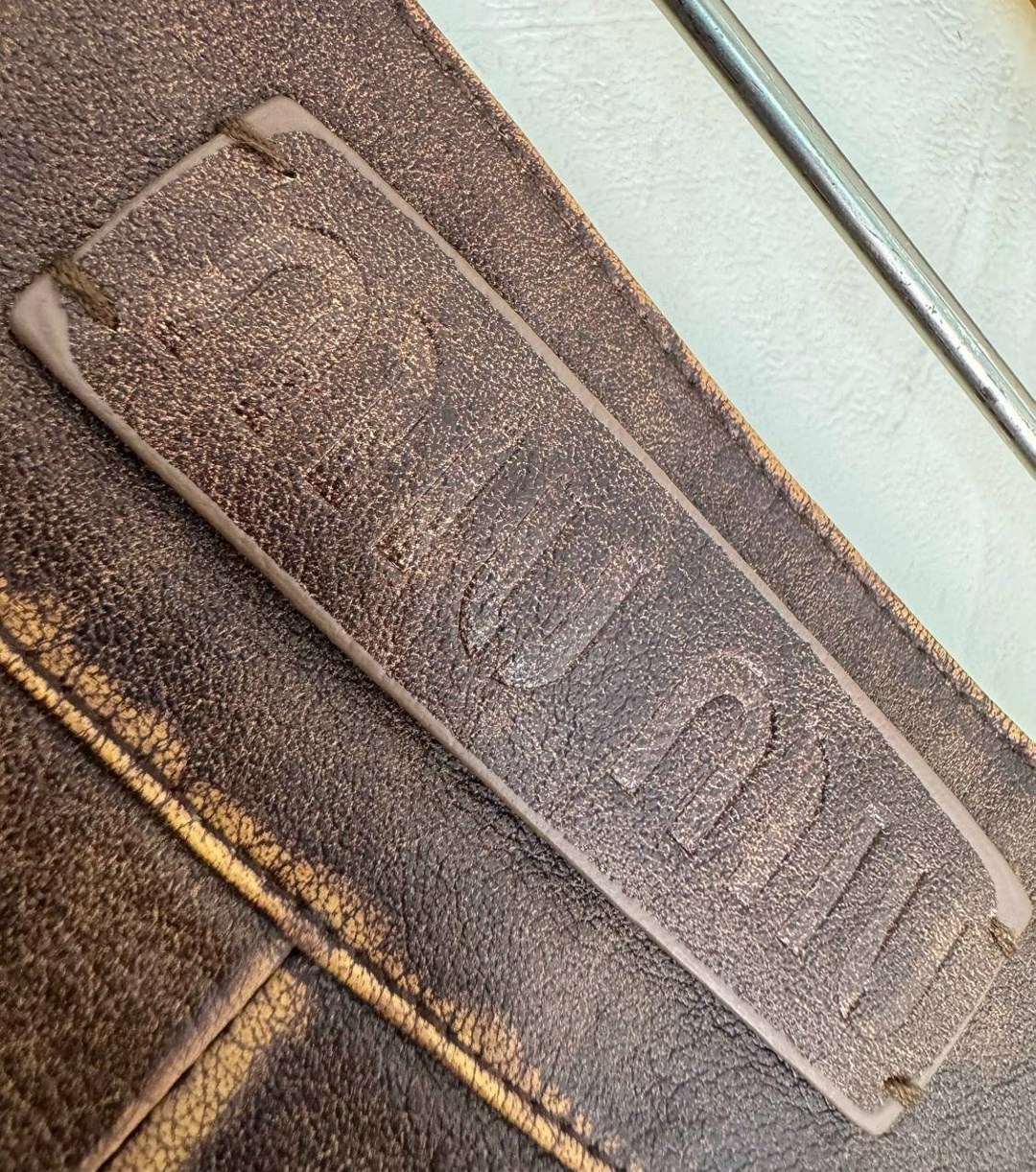 куртка кожаная,стильные куртки,кожаная женская куртка,женский костюм двойка miu miu