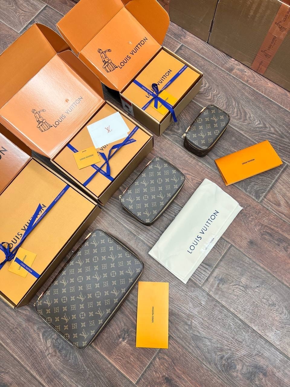 cумка louis vuitton,сумка мужская louis vuitton,louis vuitton bag,louis vuitton çanta,сумка на плечо louis vuitton