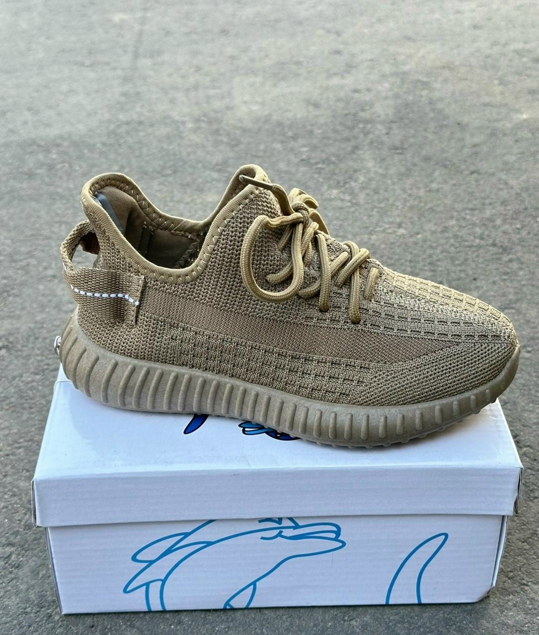 кроссовки изики женские настоящие,кроссовки,женские кроссовки,кроссовки изики,кроссовки изи