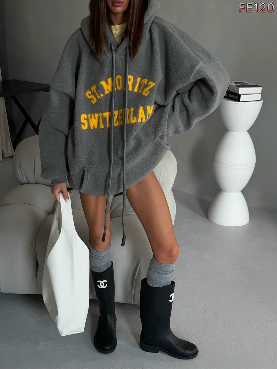 резиновые сапоги шанель,резиновые сапоги chanel,сапоги chanel,резиновые сапоги,модные сапоги