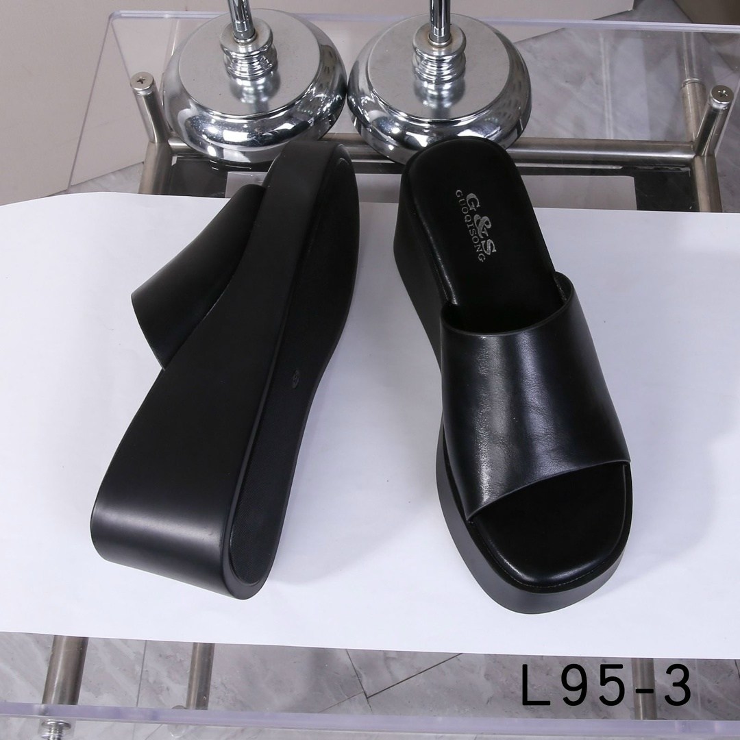 босоножки на платформе женские,женские шлепанцы на платформе,босоножки на платформе,платформа ,босоножки на платформе без застежек