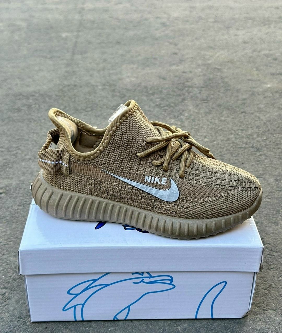 adidas yeezy boost 350 v2 sand taupe,кроссовки,,кроссовки изи детские,adidas yeezy boost 350 brown